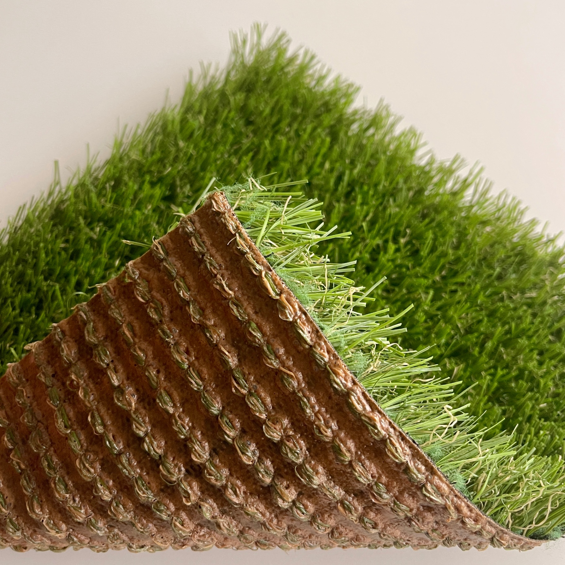 Essential 27 — Canary Turf 1