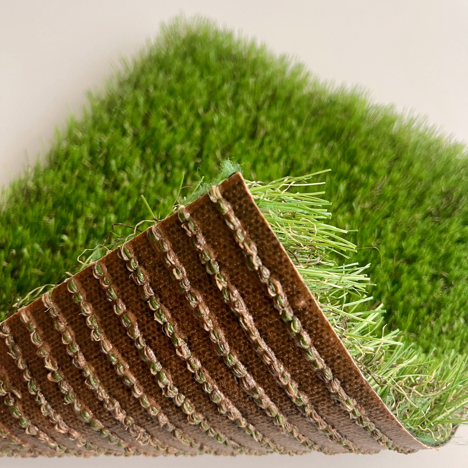 Premium 30 — Canary Turf 1